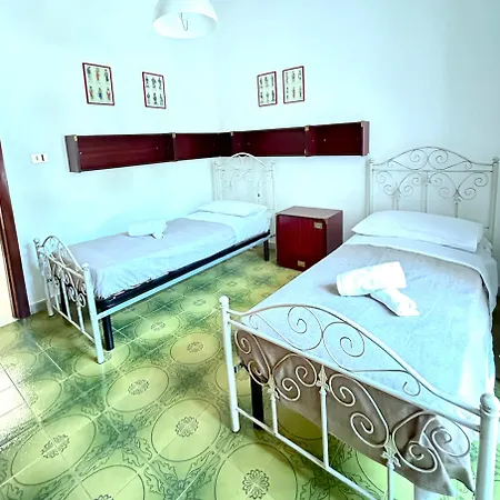 Quadrilocale Vista Mare Completamente Climatizzato * Gallipoli